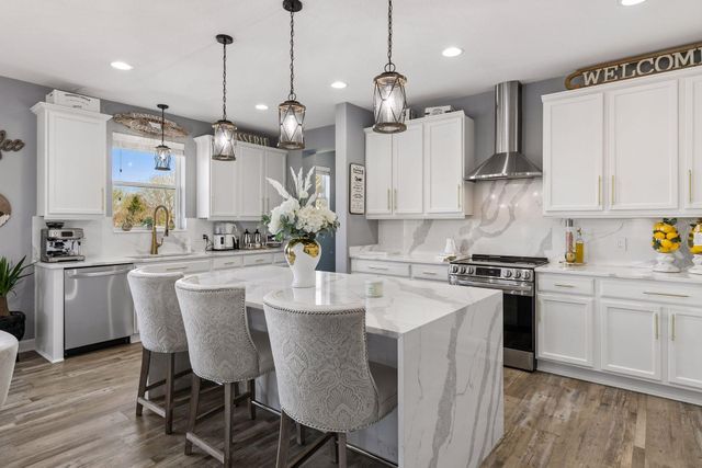 17422 Gerdine Path, Lakeville, MN 55044