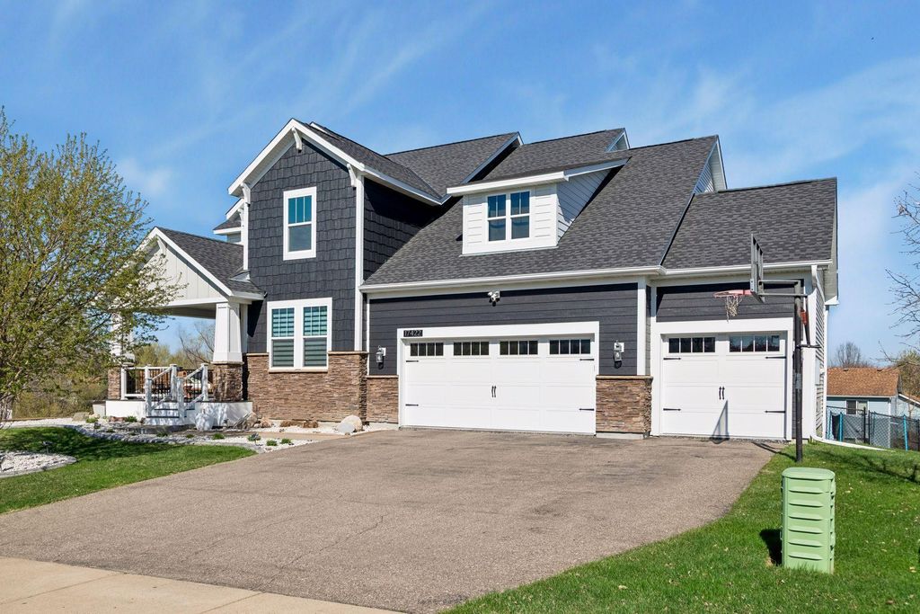 17422 Gerdine Path, Lakeville, MN 55044