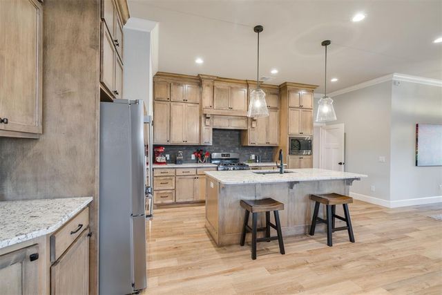 2501 NW 179th Street, Edmond, OK 73012