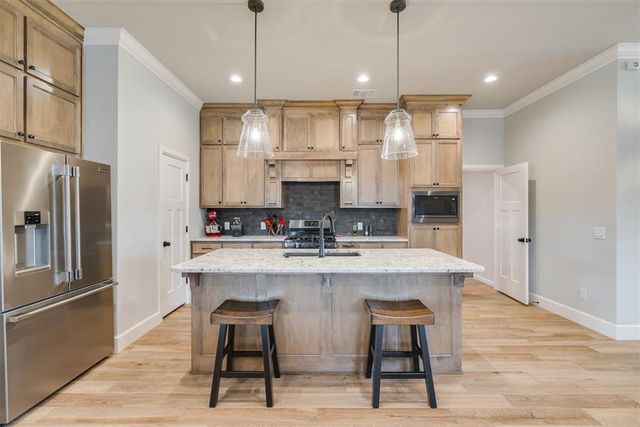 2501 NW 179th Street, Edmond, OK 73012