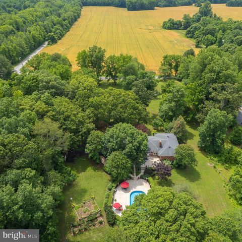 916 UPPER PINDELL RD, Lothian, MD 20711