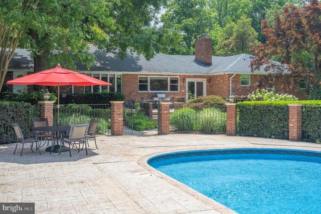 916 UPPER PINDELL RD, Lothian, MD 20711