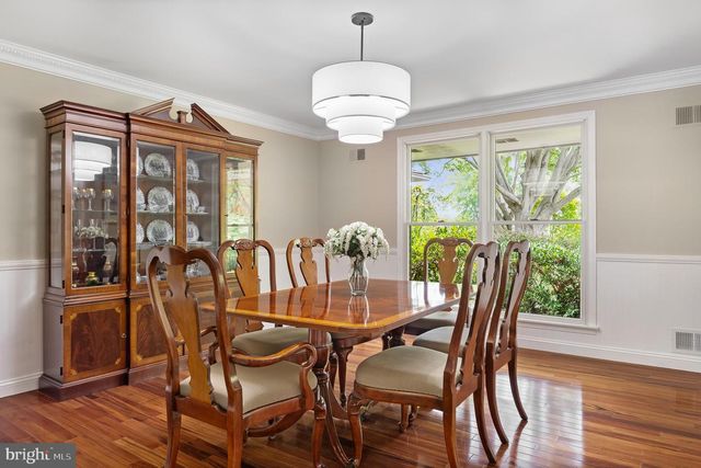 916 UPPER PINDELL RD, Lothian, MD 20711