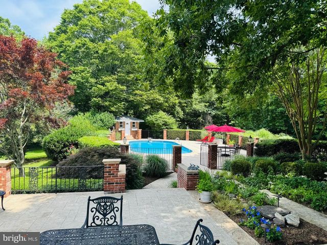 916 UPPER PINDELL RD, Lothian, MD 20711