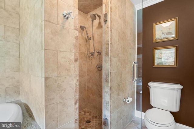 916 UPPER PINDELL RD, Lothian, MD 20711