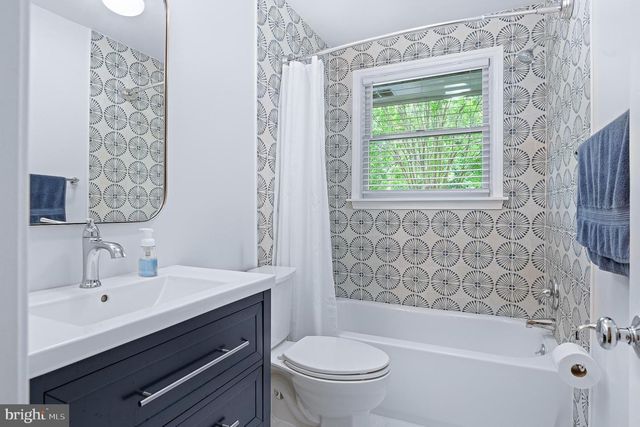 916 UPPER PINDELL RD, Lothian, MD 20711