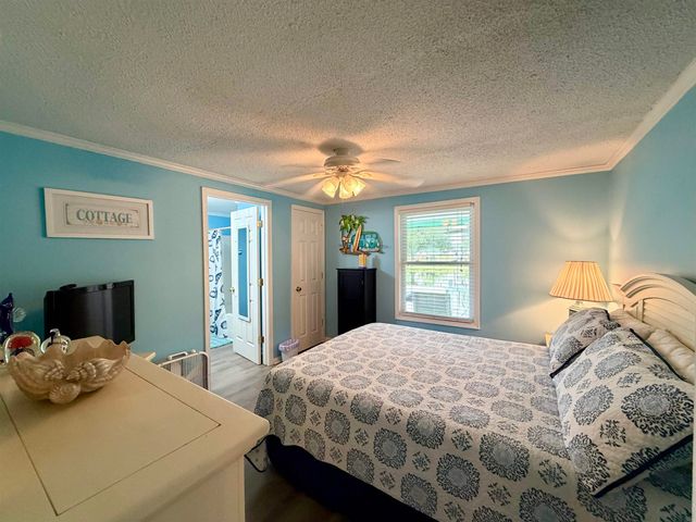 276 Flamingo Ct., Surfside Beach, SC 29575