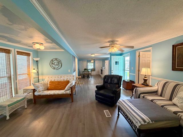 276 Flamingo Ct., Surfside Beach, SC 29575