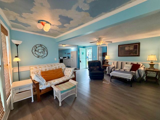 276 Flamingo Ct., Surfside Beach, SC 29575