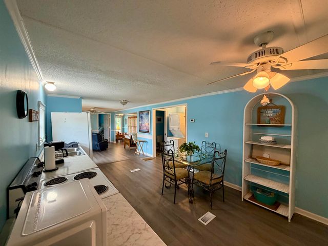 276 Flamingo Ct., Surfside Beach, SC 29575