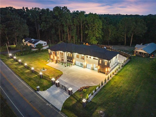 1336 Azalea Drive, Lawrenceville, GA 30043