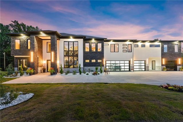 1336 Azalea Drive, Lawrenceville, GA 30043