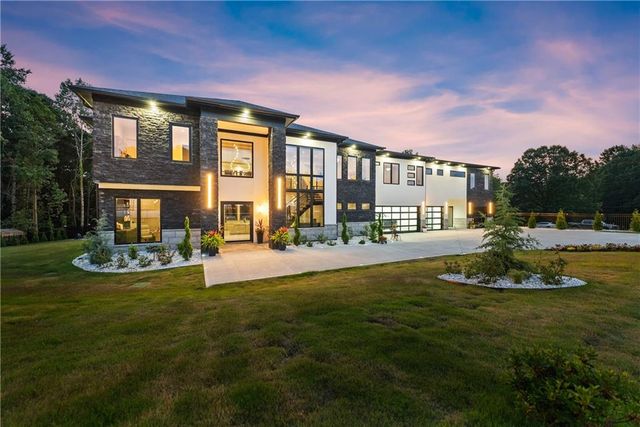 1336 Azalea Drive, Lawrenceville, GA 30043