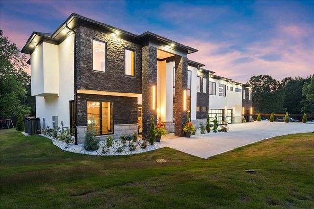 1336 Azalea Drive, Lawrenceville, GA 30043