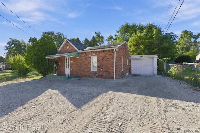21651 Jacksonville Street, Farmington Hills, MI 48336