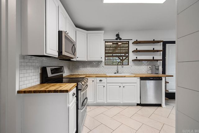 3712 Hazelwood Drive, Benton, AR 72015