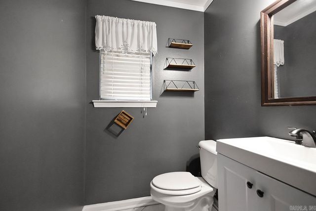 3712 Hazelwood Drive, Benton, AR 72015