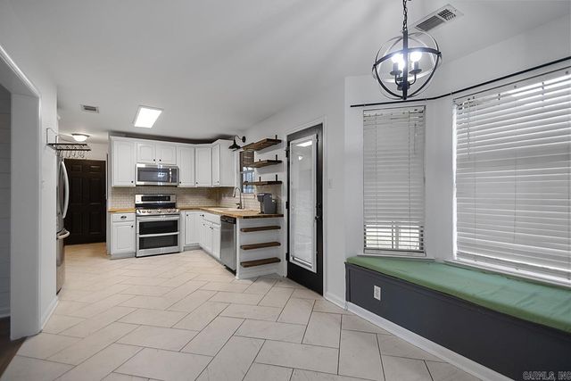 3712 Hazelwood Drive, Benton, AR 72015