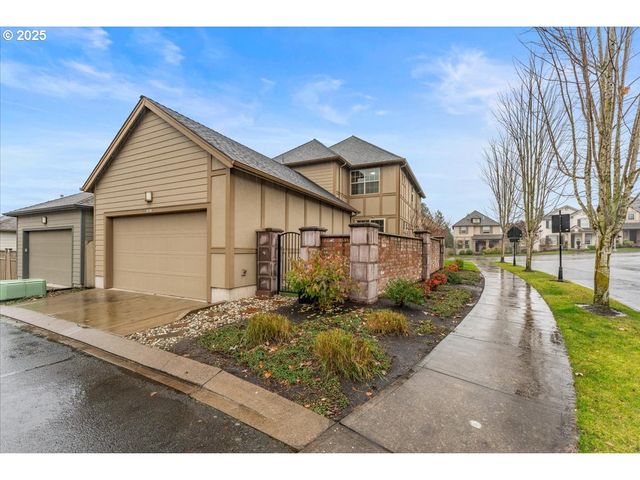 10911 Sw BARBER St, Wilsonville, OR 97070