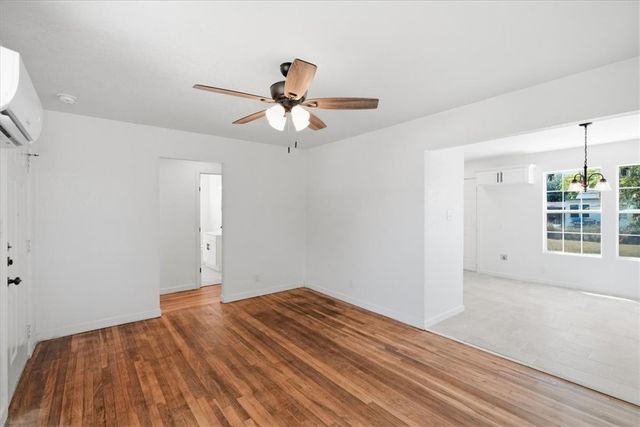 4725 Hamlett Dr, Corpus Christi, TX 78415