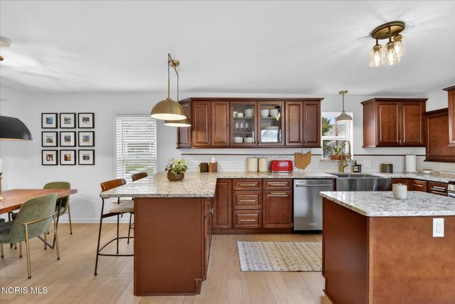 1401 River Road, Maumee, OH 43537