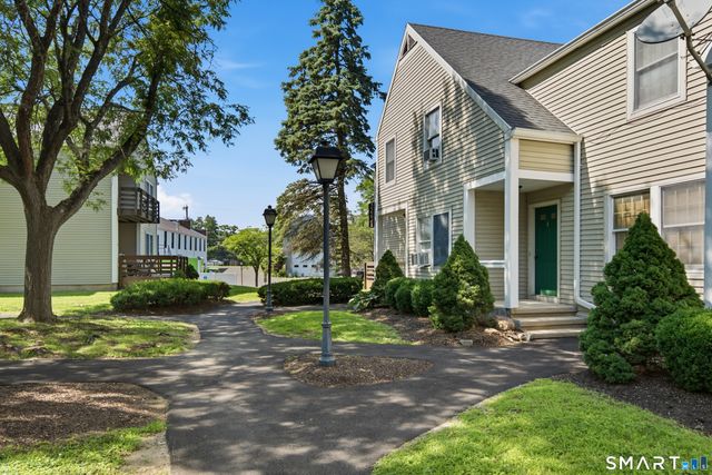 10-14 East Franklin Street A2, Danbury, CT 06810