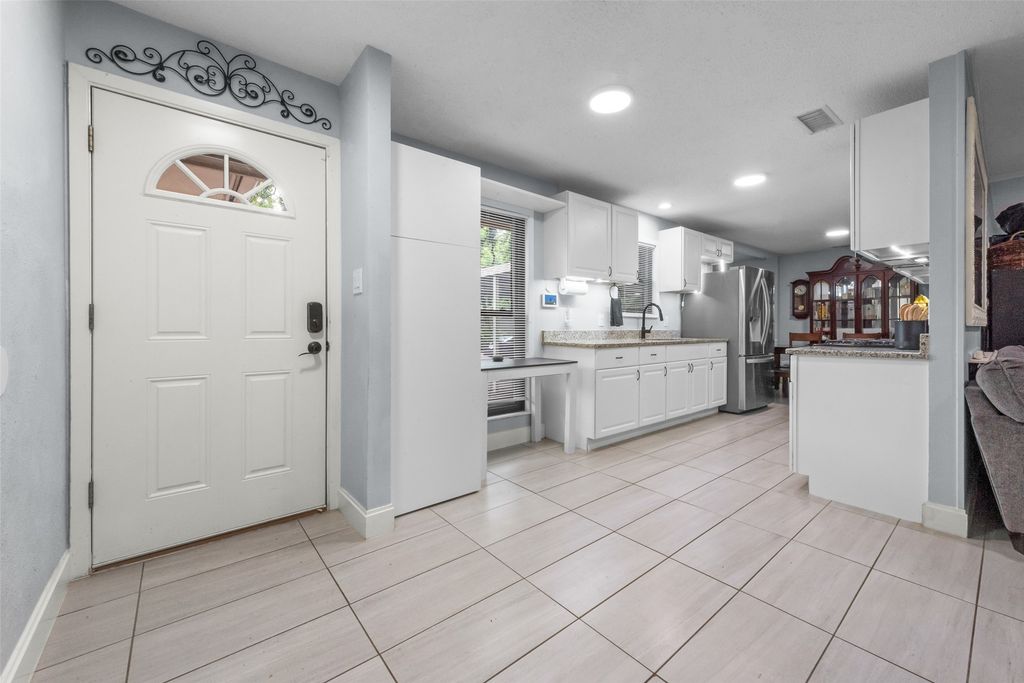 14529 Cimarron Drive, Balch Springs, TX 75180