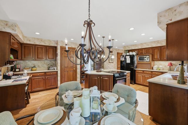 2237 Bonhaven Road, Lexington, KY 40515