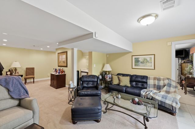 2237 Bonhaven Road, Lexington, KY 40515