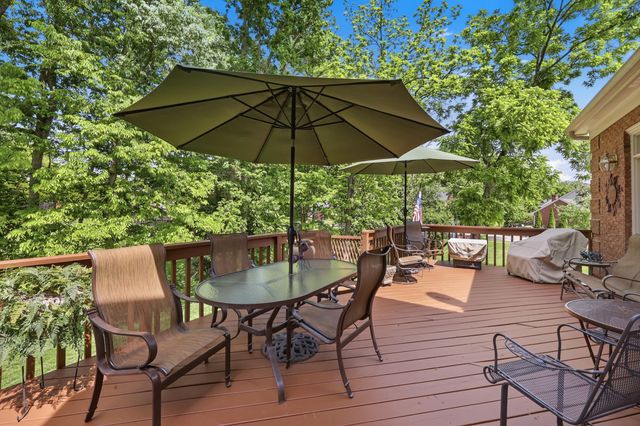 2237 Bonhaven Road, Lexington, KY 40515