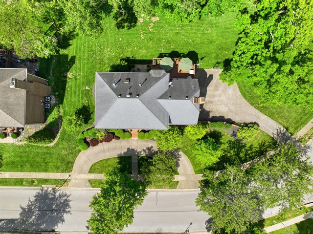2237 Bonhaven Road, Lexington, KY 40515