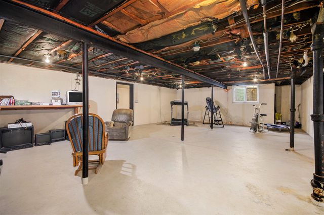 8226 Huntington Street 24, Westland, MI 48185