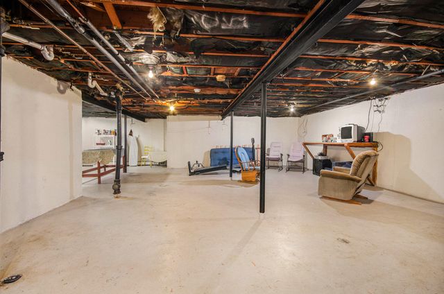 8226 Huntington Street 24, Westland, MI 48185