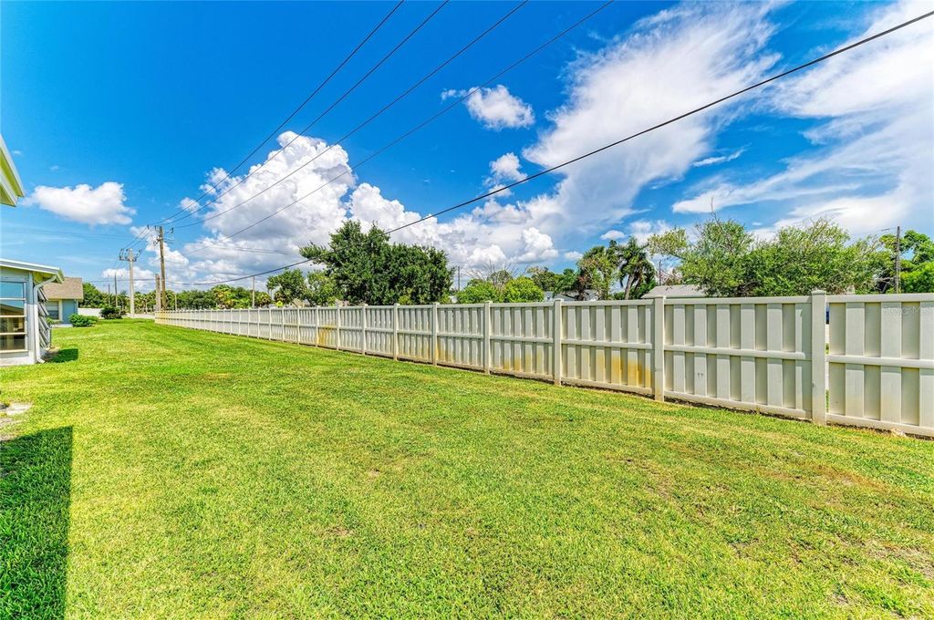 Image 24 of property listing at 3403 36TH STREET W 109, Bradenton, FL 34205