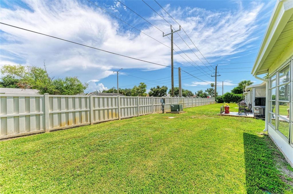 Image 25 of property listing at 3403 36TH STREET W 109, Bradenton, FL 34205