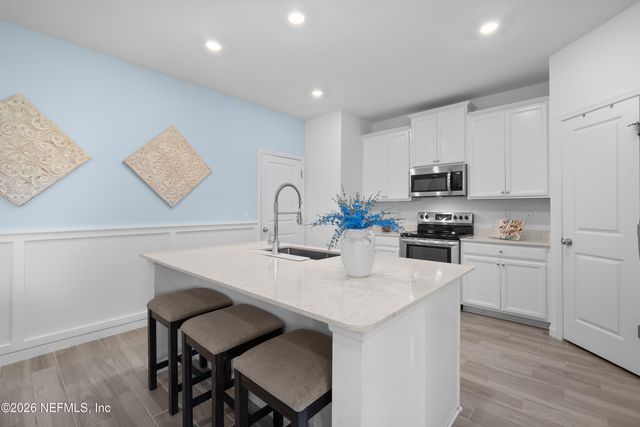 7617 CATNIP Lane, Jacksonville, FL 32219