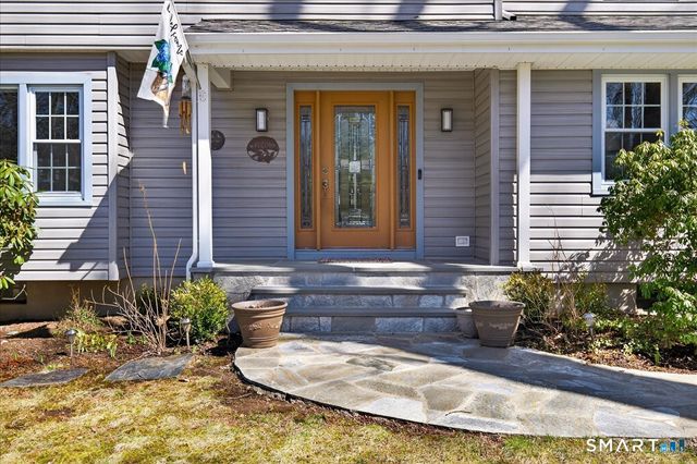 33 Tall Pine Road, Milford, CT 06461