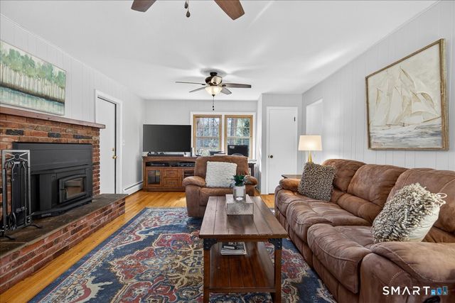 33 Tall Pine Road, Milford, CT 06461