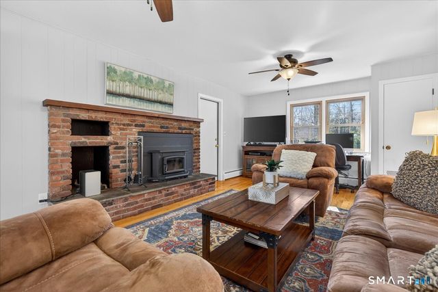 33 Tall Pine Road, Milford, CT 06461