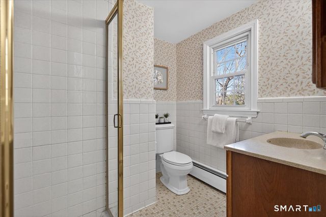 33 Tall Pine Road, Milford, CT 06461