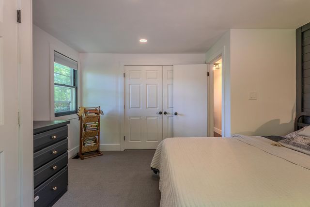 144 Oak Knoll Road, Arlington, VT 05250