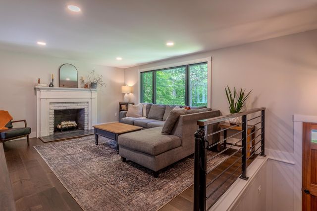 144 Oak Knoll Road, Arlington, VT 05250