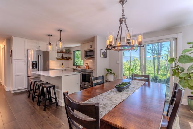 144 Oak Knoll Road, Arlington, VT 05250