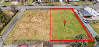 921 9th Street SW, Puyallup, WA 98371