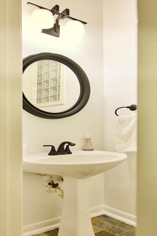 5341 Hidalgo Street, Houston, TX 77056