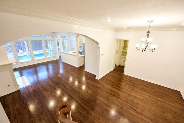 5341 Hidalgo Street, Houston, TX 77056