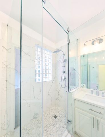 5341 Hidalgo Street, Houston, TX 77056