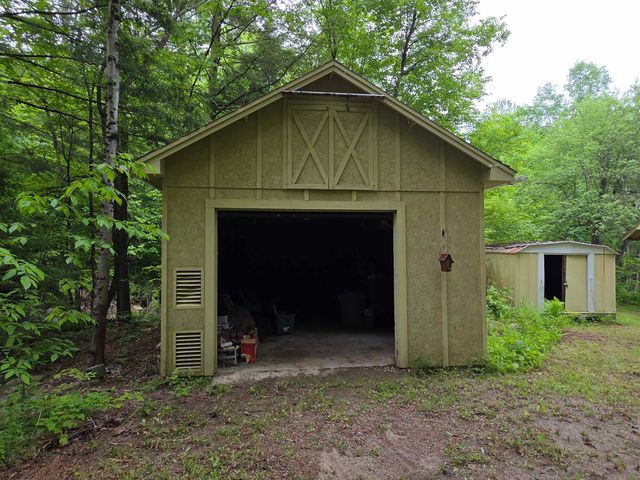 1144 Potash Brook Road, Chester, VT 05143
