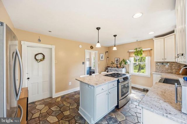 204 CHURCH ST, New Windsor, MD 21776