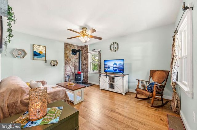 204 CHURCH ST, New Windsor, MD 21776